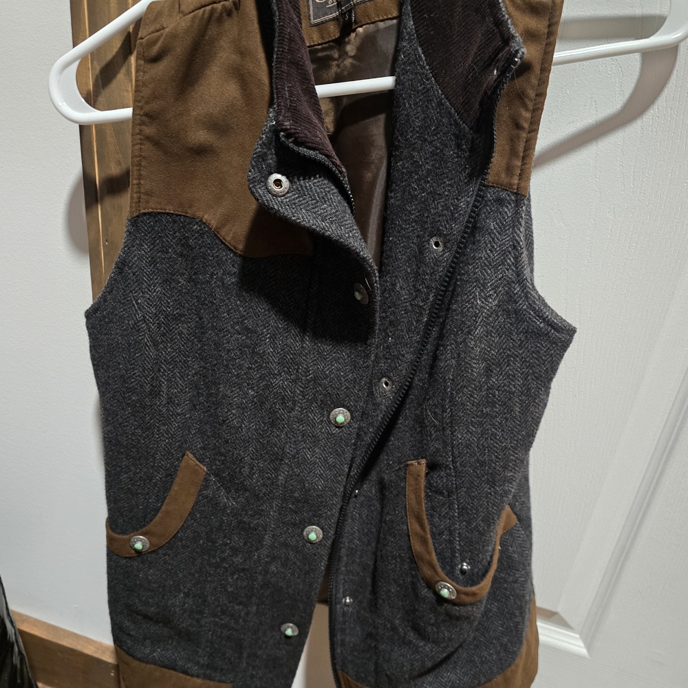 Stylish Gray and Brown Vest